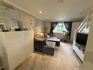 Photo 25- click for photo gallery